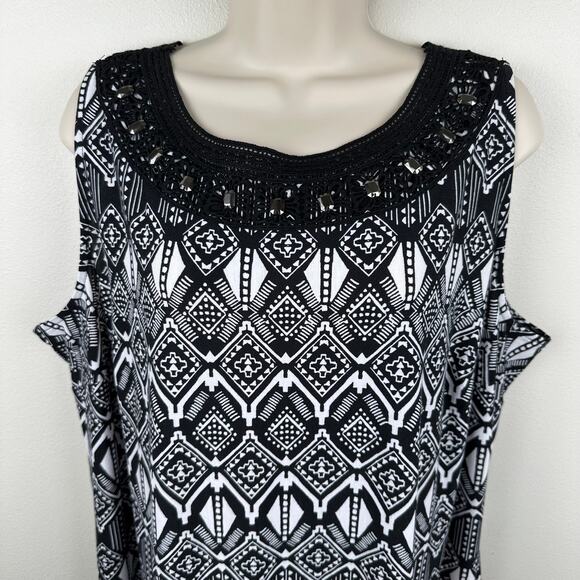 Catherines Maxi Dress Sleeveless Crochet Collar Abstract Print Black White 1XWP - Picture 2 of 8